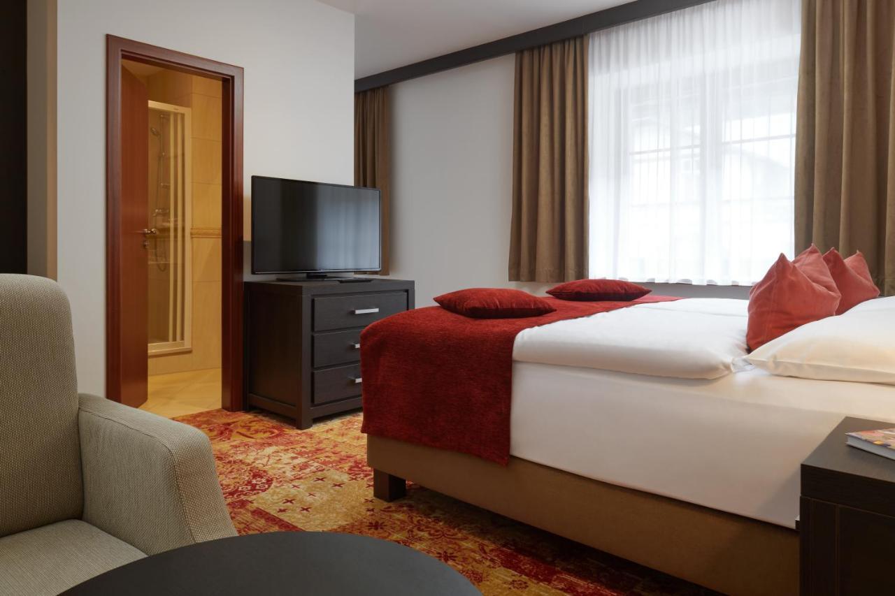 Hotel Singer Ludvikov Bagian luar foto